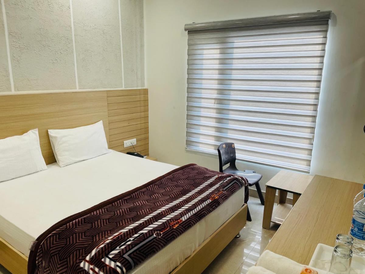 Siddharth Bnb - Near Golden Temple Amritsar Eksteriør billede